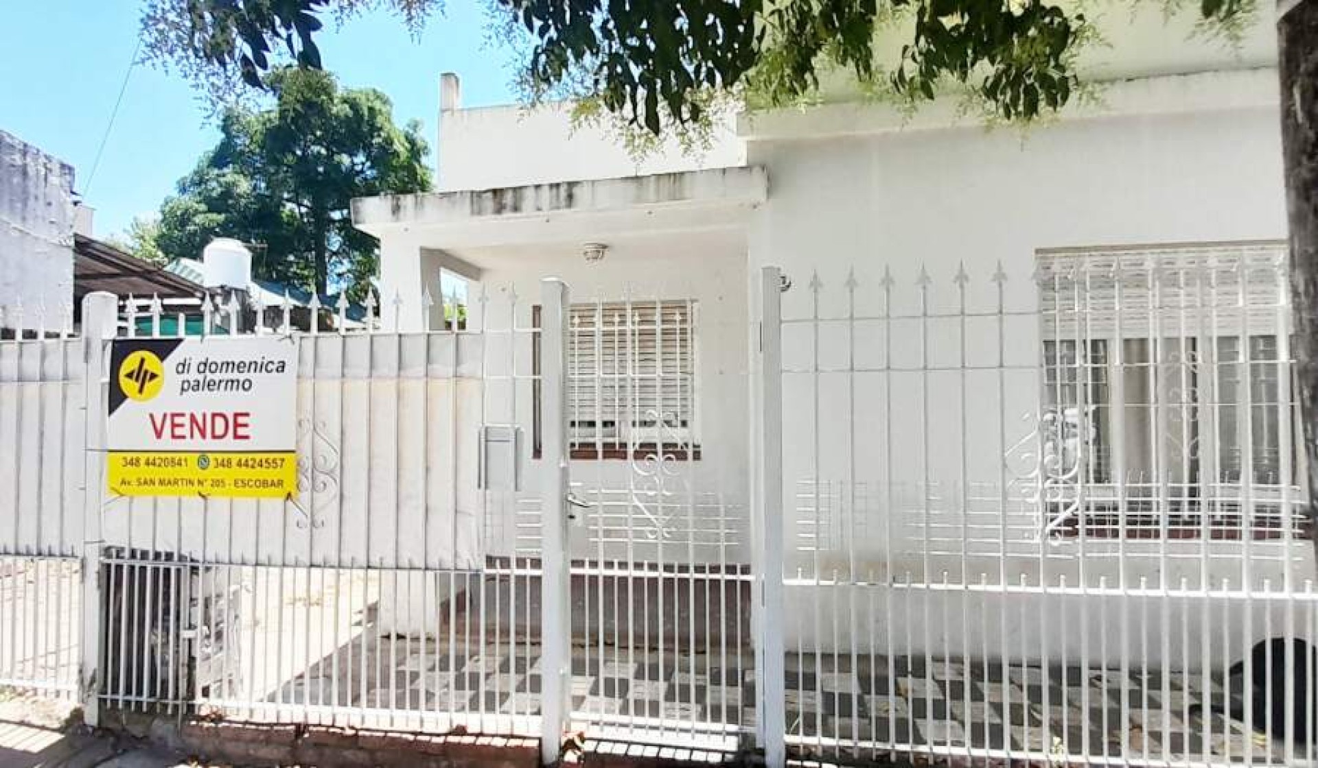 vista-frente-casa-200m2-escobar-centro
