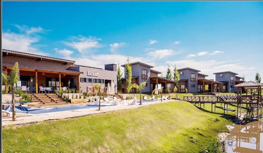 Venta Complejo de cabañas en Villa Paranacito Entre Ríos